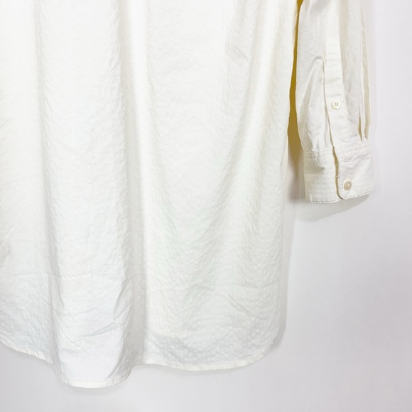 Vineyard Vines Performance Coverup - Picture 9 of 10